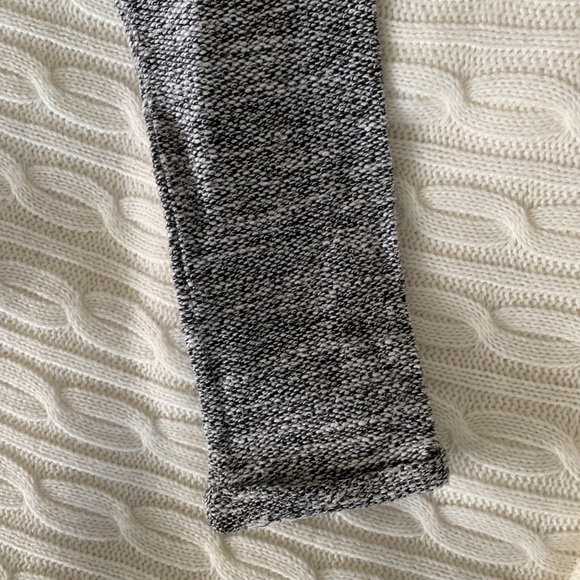 Speckled gray sweater - Picture 3 of 6